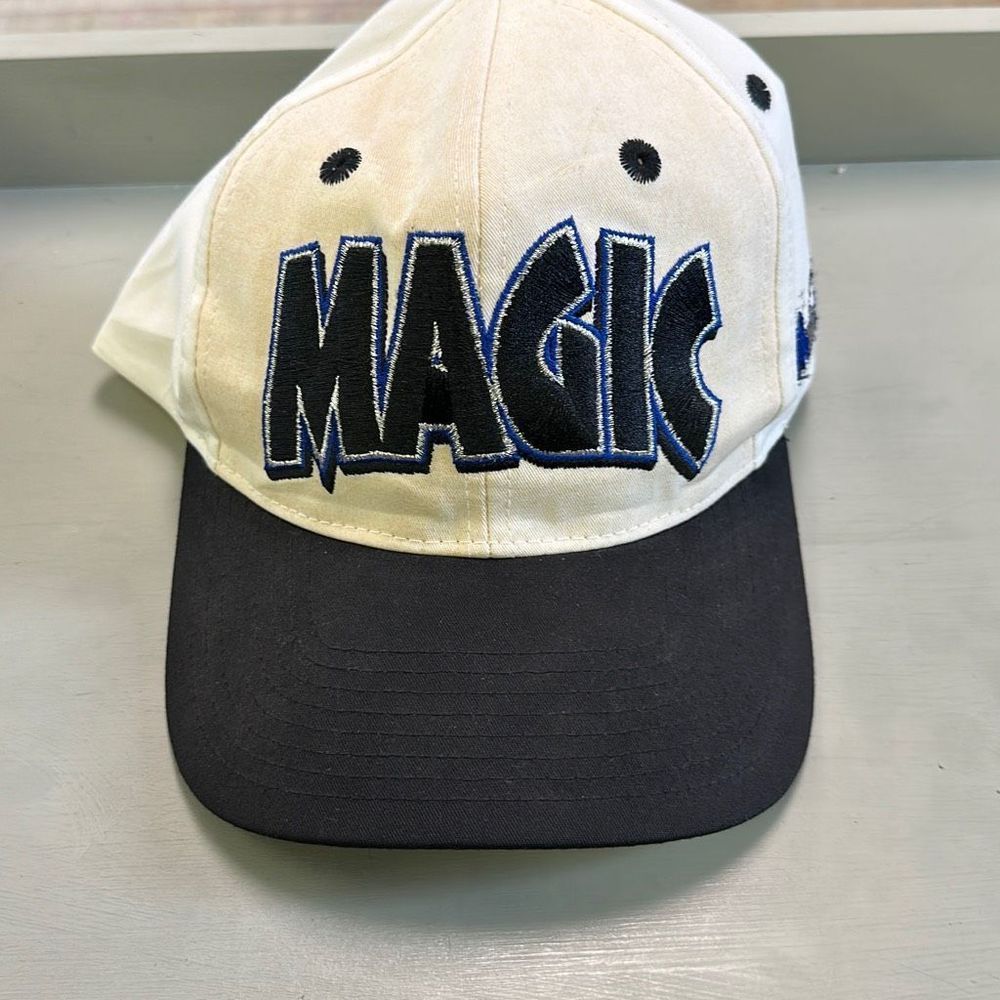 Vintage 90's Orlando Magic Snapback Trucker Baseball Cap One Size